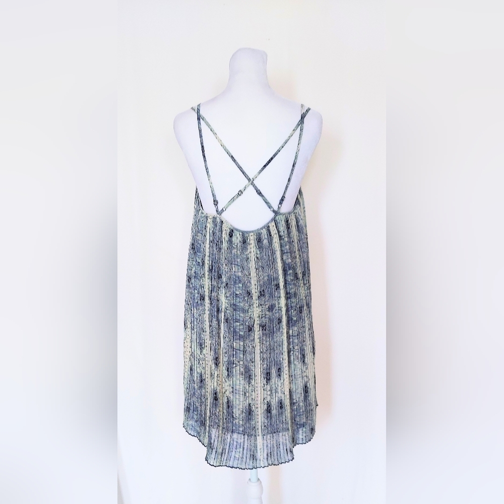 Bcbgeneration Women's Size Xs Pleated Spaghetti S… - image 5